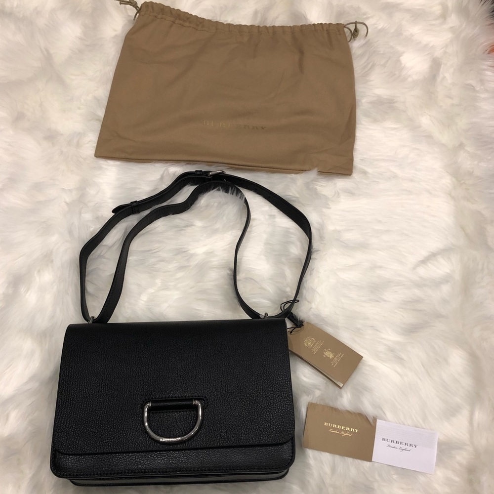 Burberry D Ring Medium Leather Bag - Picture 2 of 8